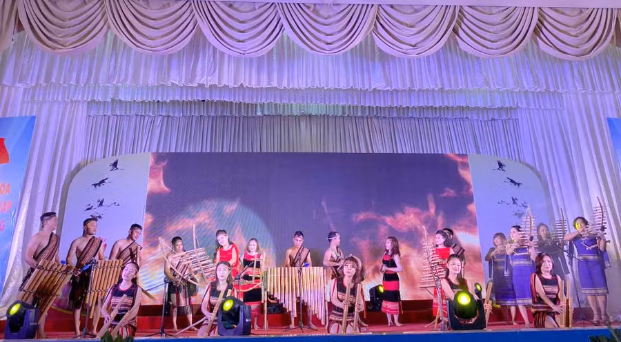 Một tiết mục của đoàn Gia Lai tham gia Hội thi tuyên truyền lưu động toàn quốc 2020. Ảnh: Võ Thanh Thảo