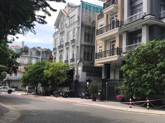 Hiện trường được phong toả vào ngày 28-11. Ảnh: CHÍ THẠCH  Hiện trường được phong toả vào ngày 28-11. Ảnh: CHÍ THẠCH