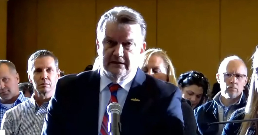 Ông Gregory Stenstrom – chuyên gia dữ liệu, quan sát viên bầu cử – cáo buộc có “gian lận” bầu cử ở bang Pennsylvania (ảnh: Fox) Ông Gregory Stenstrom – chuyên gia dữ liệu, quan sát viên bầu cử – cáo buộc có “gian lận” bầu cử ở bang Pennsylvania (ảnh: Fox)