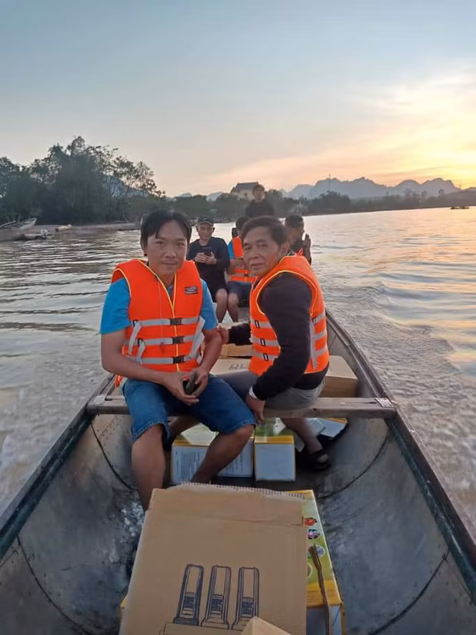  Hướng vào vùng lũ