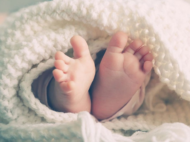 Bà Kateri và ông Jay Schwandt đã chào đón đứa con gái đầu tiên sau khi 14 lần sinh toàn con trai - Ảnh minh họa: Shutterstock Bà Kateri và ông Jay Schwandt đã chào đón đứa con gái đầu tiên sau khi 14 lần sinh toàn con trai - Ảnh minh họa: Shutterstock