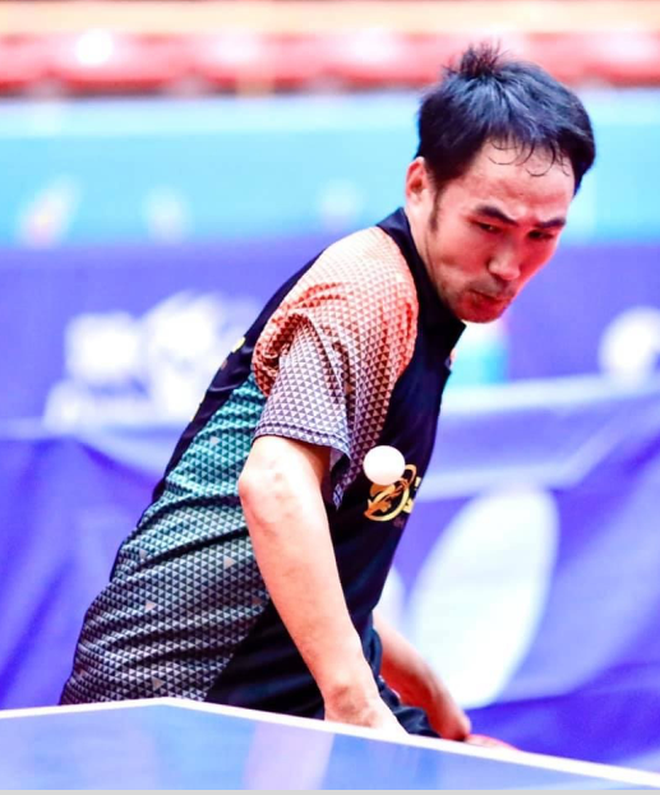 Phan Huy Hoàng (T&T) trong trận chung kết đơn nam. Ảnh: Phương Huy