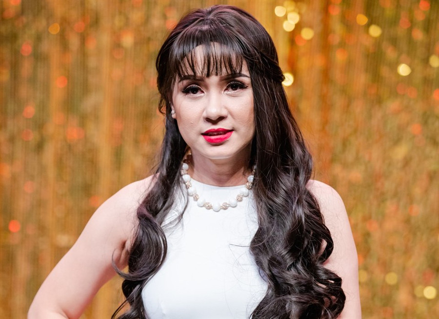 Hiện tại, Việt Trinh đang sống cùng con trai và cố gắng làm những điều tốt nhất cho con.