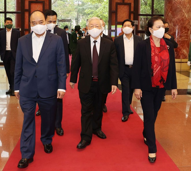 Tổng bí thư, Chủ tịch nước và các lãnh đạo Đảng, Nhà nước tới dự hội nghị - ẢNH: TTXVN Tổng bí thư, Chủ tịch nước và các lãnh đạo Đảng, Nhà nước tới dự hội nghị - ẢNH: TTXVN