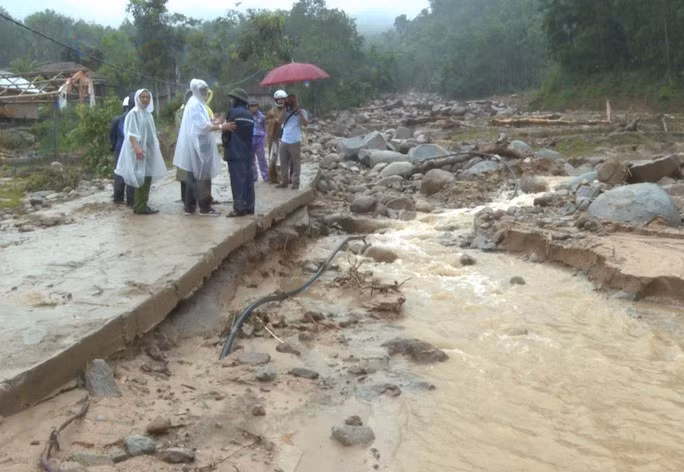  Khu vực xảy ra trận lũ quét. Ảnh: H.Thịnh