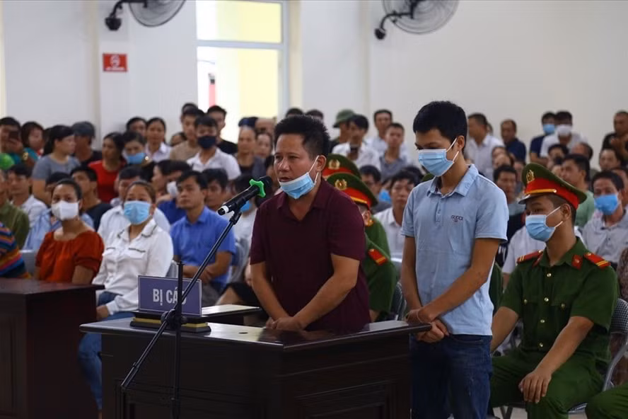 Phiên toà xử chủ quán Nhắng nướng mới diễn ra hồi tháng 10 liệu đã đủ sức răn đe? Ảnh Việt Dũng