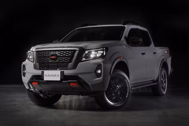 Nissan Navara 2021 cập nhật kiểu dáng mới bắt mắt hơn đời trước