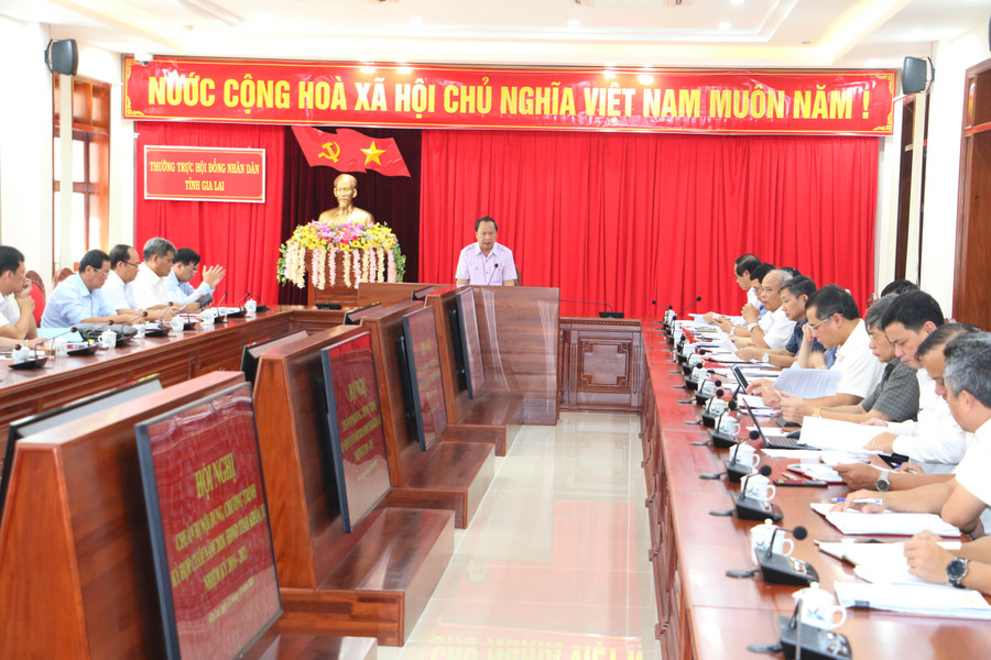 Thường trực HĐND tỉnh họp thống nhất dự kiến chương trình kỳ họp thứ 16. Ảnh: Quang Tấn Kỳ họp thứ 16 HĐND tỉnh khóa XI sẽ diễn ra từ ngày 8 đến 10-12. Ảnh: Q.T