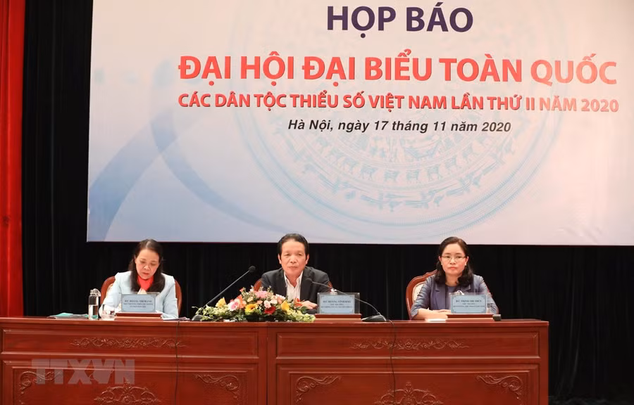 Họp báo Đại hội đại biểu toàn quốc các dân tộc thiểu số lần thứ 2 năm 2020 . (Ảnh: Minh Quyết/TTXVN)