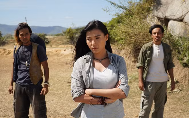 Thúy Diễm trong phim Cát đỏ