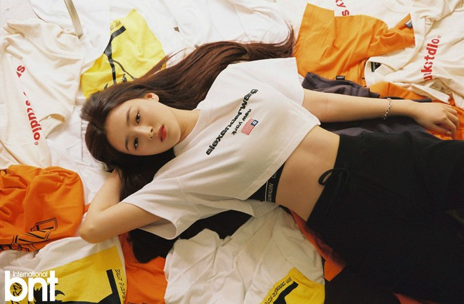 Cuối năm ngoái, Nancy đã nhanh chóng giảm cân và khiến khán giả ngưỡng mộ với vóc dáng gọn gàng hơn. Dù vậy, cô đôi khi vẫn hay lo lắng về vẻ ngoài của mình ẢNH: INSTAGRAM NV