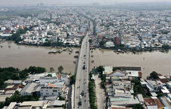 Cầu Phú Xuân hiện đại nối Nhà Bè với trung tâm Sài Gòn - Ảnh TỰ TRUNG Cầu Phú Xuân hiện đại nối Nhà Bè với trung tâm Sài Gòn - Ảnh TỰ TRUNG