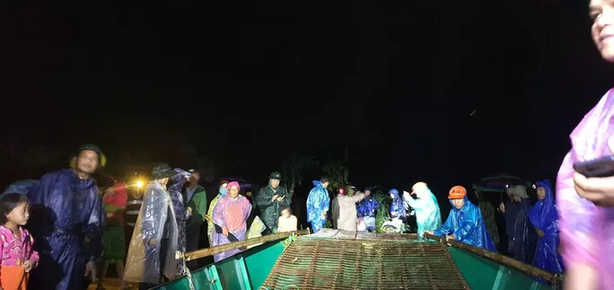 Cơ quan chức năng đã di dời gần 40 hộ dân lên khu vực cao