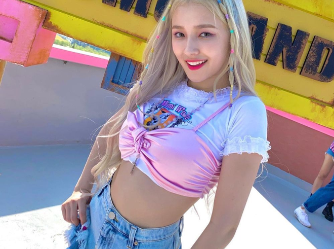  Trên trang cá nhân, Nancy không ít lần khiến dân mạng phát sốt với những hình ảnh khoe dáng gợi cảm ẢNH: INSTAGRAM NV