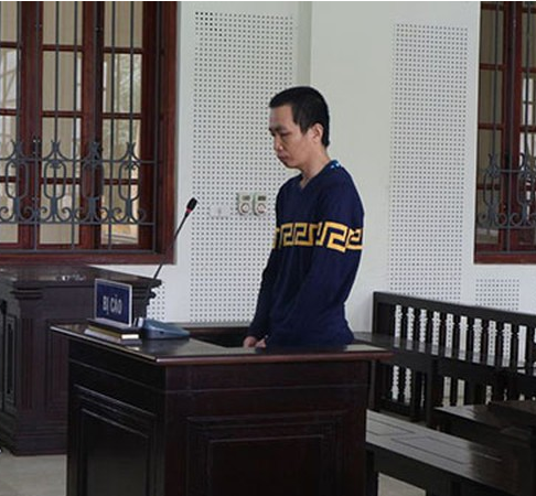 Bị cáo Dương tại phiên tòa - Ảnh: Long Kim Bị cáo Dương tại phiên tòa - Ảnh: Long Kim