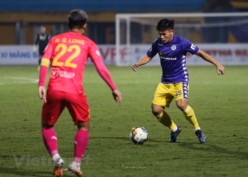 Hà Nội FC đánh bại Sài Gòn FC ở vòng 6 giai đoạn hai V-League 2020 tối 4/11 với lợi thế sân nhà Hàng Đẫy để tiếp tục trụ lại trong cuộc đua vô địch. (Ảnh: Hiển Nguyễn/Vietnam+) 