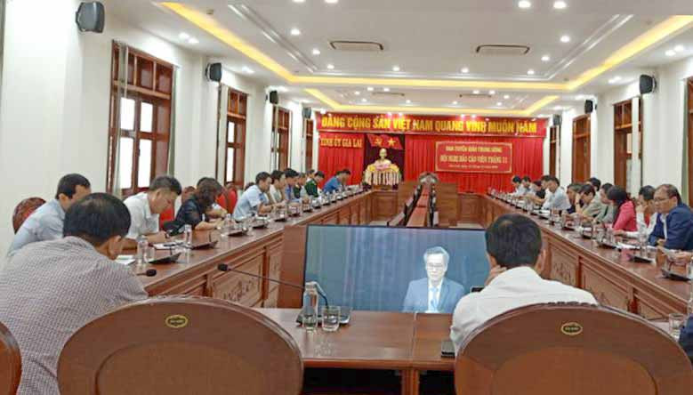 Các đại biểu tham dự hội nghị tại điểm cầu Gia Lai. Ảnh: Dương Liễu Toàn cảnh Hội nghị tại điểm cầu tỉnh Gia Lai. Ảnh: Dương Liễu.