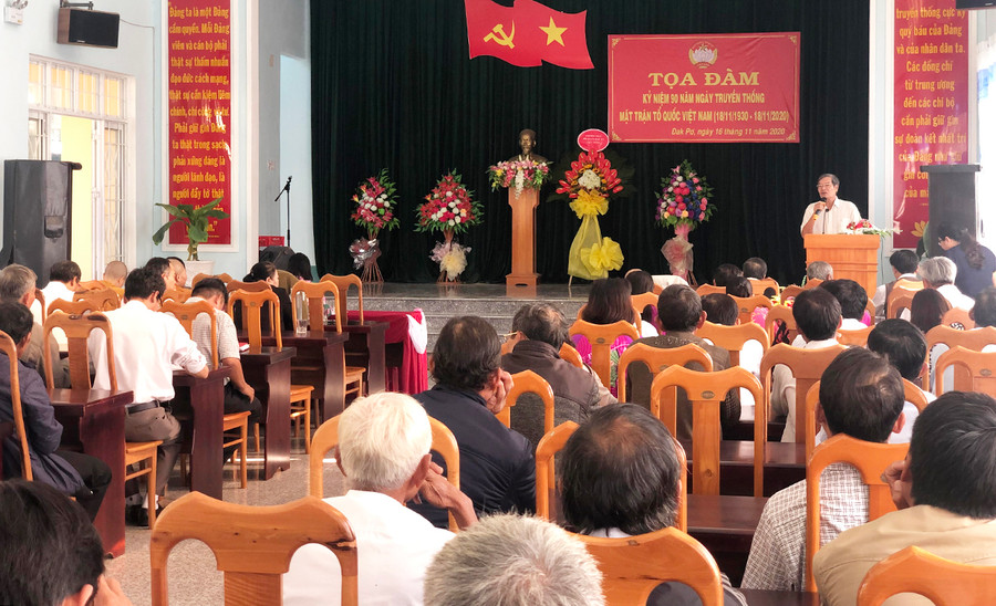 Quang cảnh buổi tọa đàm. Ảnh: Lan Anh Quang cảnh buổi tọa đàm. Ảnh: Lan Anh