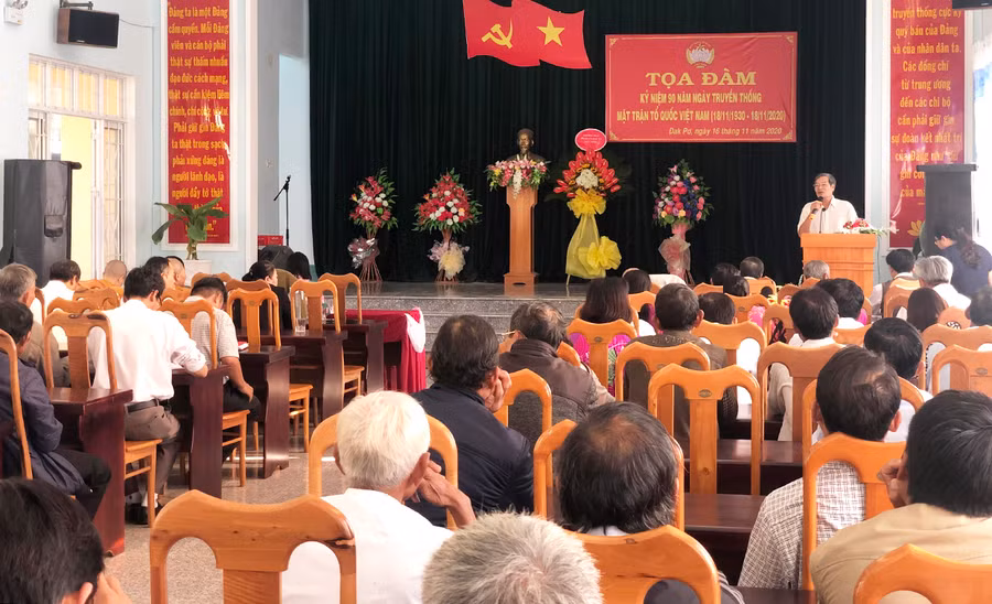 Quang cảnh buổi tọa đàm. Ảnh: Lan Anh