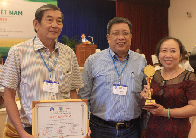 Ông Cua hy vọng kết quả này sẽ củng cố xây dựng thương hiệu gạo Việt Nam trên thị trường quốc tế. Ảnh: Hồng Phúc. Ông Cua hy vọng kết quả này sẽ củng cố xây dựng thương hiệu gạo Việt Nam trên thị trường quốc tế. Ảnh: Hồng Phúc.