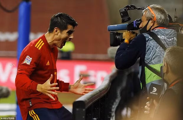 Morata ăn mừng sau khi ghi bàn mở tỷ số. (Nguồn: Reuters)