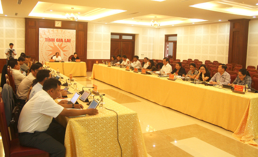 Các đại biểu tham dự hội nghị tại điểm cầu Gia Lai. Ảnh: Văn Ngọc Các đại biểu tham gia Hội nghị ở điểm cầu Gia Lai. Ảnh: Văn Ngọc