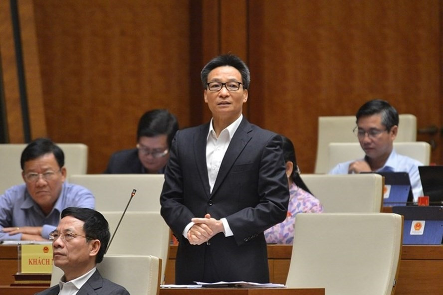 Phó Thủ tướng Chính phủ Vũ Đức Đam phát biểu tại hội trường Quốc hội. Ảnh Quochoi.vn Phó Thủ tướng Chính phủ Vũ Đức Đam phát biểu tại hội trường Quốc hội. Ảnh Quochoi.vn