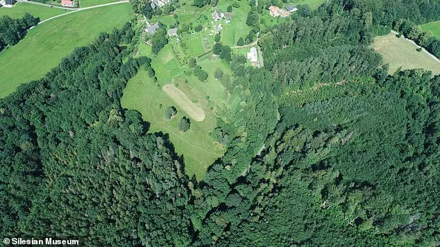 Khu vực được cho là ẩn chứa rất nhiều báu vật thời đồ đồng - Ảnh: Bảo tàng Silesian Khu vực được cho là ẩn chứa rất nhiều báu vật thời đồ đồng - Ảnh: Bảo tàng Silesian