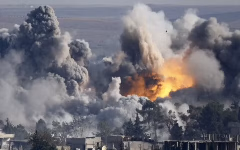 Một vị trí của IS tại Iraq bị không kích.