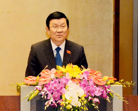 Chủ tịch nước Trương Tấn Sang trình bày báo cáo công tác nhiệm kỳ 2011 - 2016 trước Quốc hội.