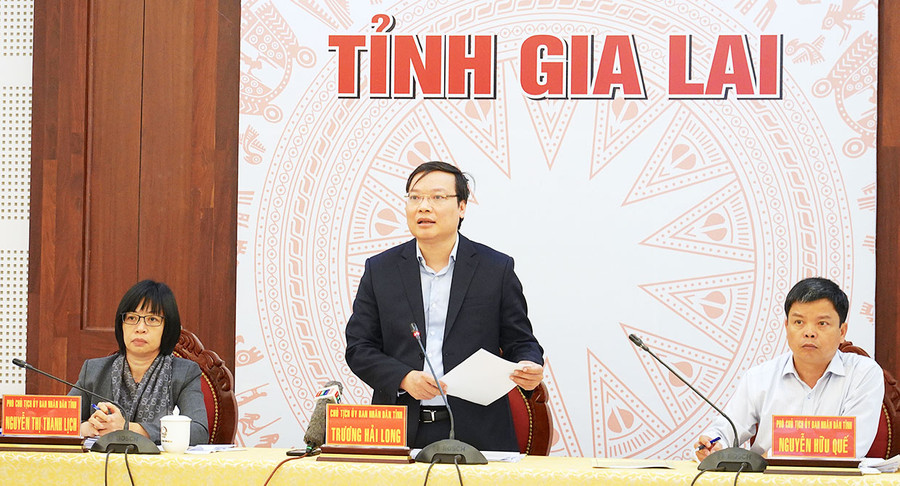  Chủ tịch UBND tỉnh Trương Hải Long phát biểu chỉ đạo tại hội nghị. Ảnh: Mộc Trà