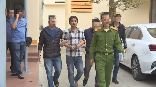 Bắt giữ đối tượng Phan Quốc Tuấn để điều tra về hành vi giết người, cướp tài sản