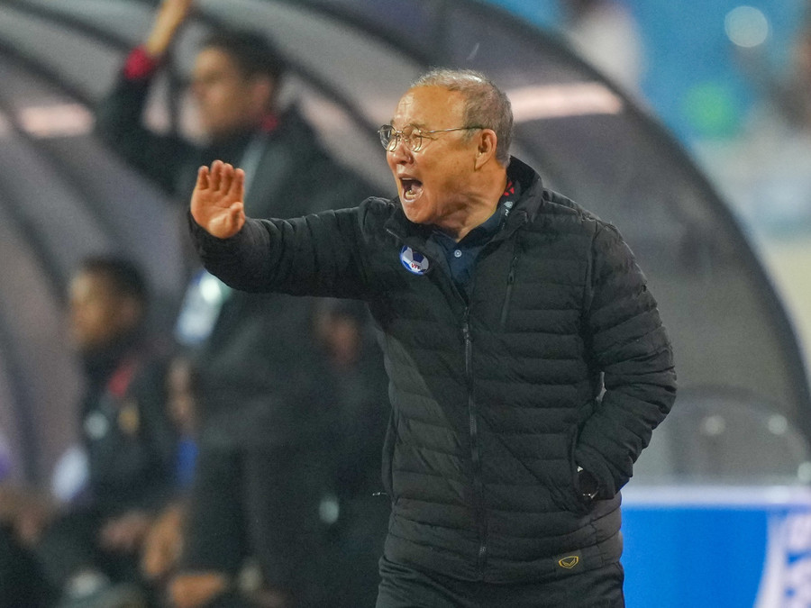 HLV Park Hang-seo tỏ ra đầy tự tin khi gặp tuyển Indonesia ở bán kết AFF Cup 2022. Ảnh: Độc Lập HLV Park Hang-seo tỏ ra đầy tự tin khi gặp tuyển Indonesia ở bán kết AFF Cup 2022. Ảnh: Độc Lập