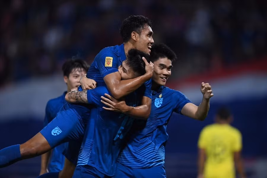 Tuyển Thái Lan sẽ có mặt tại Hà Nội vào tối nay (11.1). Ảnh: FAT 