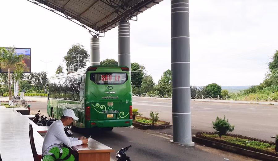  Khu vực làm thủ tục xuất-nhập cảnh tại CKQT Lệ Thanh (huyện Đức Cơ). Ảnh: Duy Lê