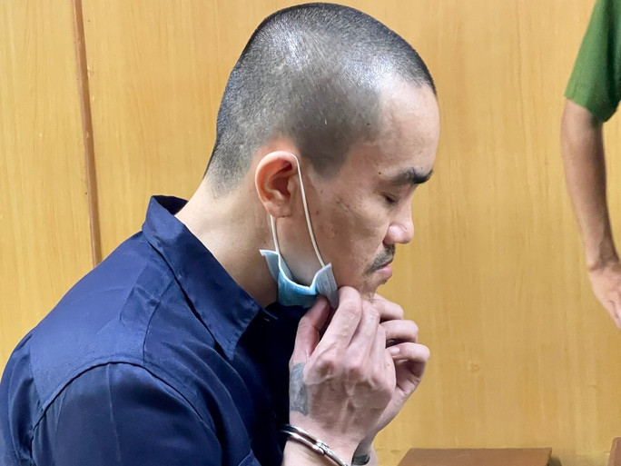 Bị cáo Trần Huy tại toà. Bị cáo Trần Huy tại toà.