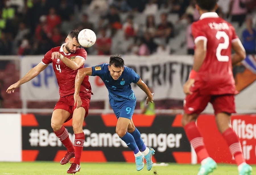 Trung vệ Jordi Amat (trái) bị treo giò ở trận Indonesia gặp Philippines. Ảnh: PSSI  Trung vệ Jordi Amat (trái) bị treo giò ở trận Indonesia gặp Philippines. Ảnh: PSSI