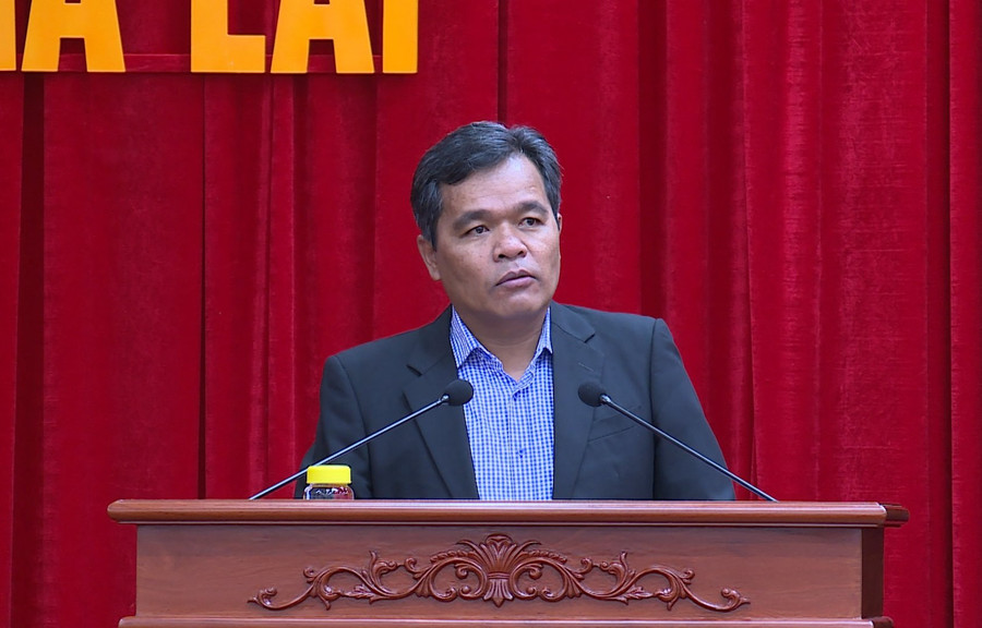 Bí thư Tỉnh ủy Hồ Văn Niên phát biểu chỉ đạo tại hội nghị. Ảnh: Anh Huy