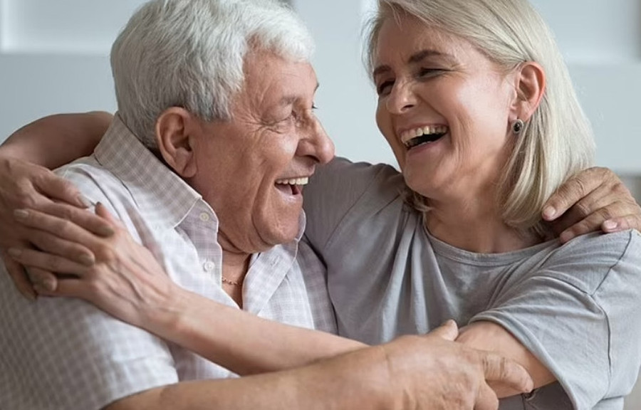 Kết quả cho thấy uống đủ nước có thể làm chậm quá trình lão hóa và kéo dài cuộc sống khỏe mạnh. Ảnh: Shutterstock Kết quả cho thấy uống đủ nước có thể làm chậm quá trình lão hóa và kéo dài cuộc sống khỏe mạnh. Ảnh: Shutterstock