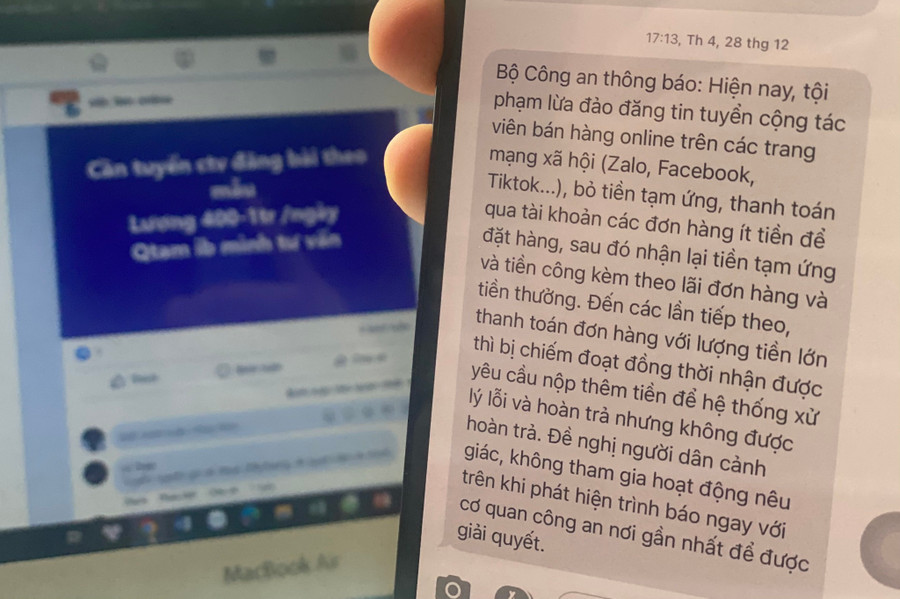 Cuối tháng 12.2022, Bộ Công an đã gửi tin nhắn cảnh báo về tình trạng lừa đảo đăng tin tuyển cộng tác viên bán hàng online trên mạng xã hội. Ảnh: Thu Hằng Cuối tháng 12.2022, Bộ Công an đã gửi tin nhắn cảnh báo về tình trạng lừa đảo đăng tin tuyển cộng tác viên bán hàng online trên mạng xã hội. Ảnh: Thu Hằng