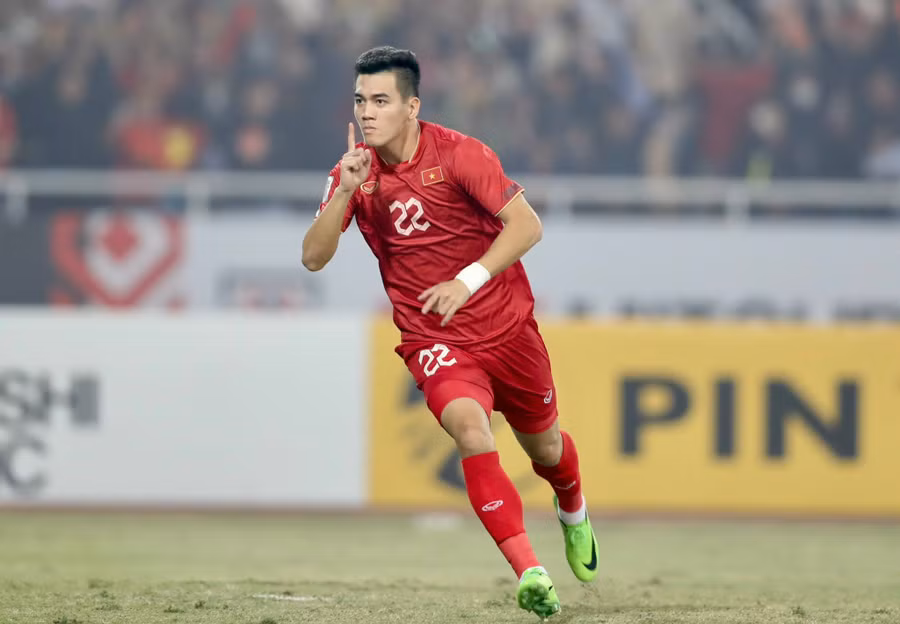 Tiến Linh đã dội gáo nước lạnh cho Indonesia. Ảnh: Tuấn Hữu