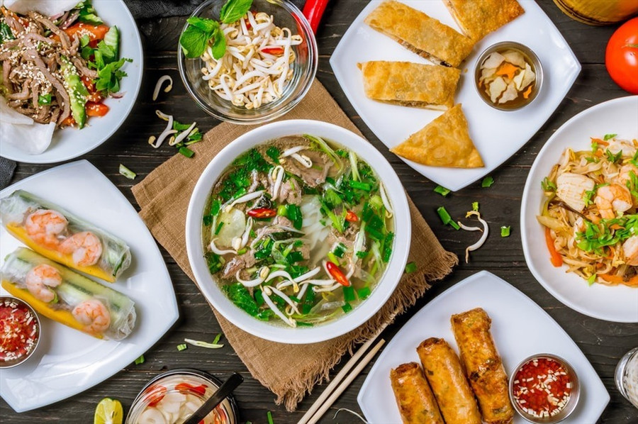 Việt Nam là điểm đến ẩm thực hấp dẫn nhất Châu Á. Ảnh: GuideVietnam/laodong Việt Nam là điểm đến ẩm thực hấp dẫn nhất Châu Á. Ảnh: GuideVietnam/laodong