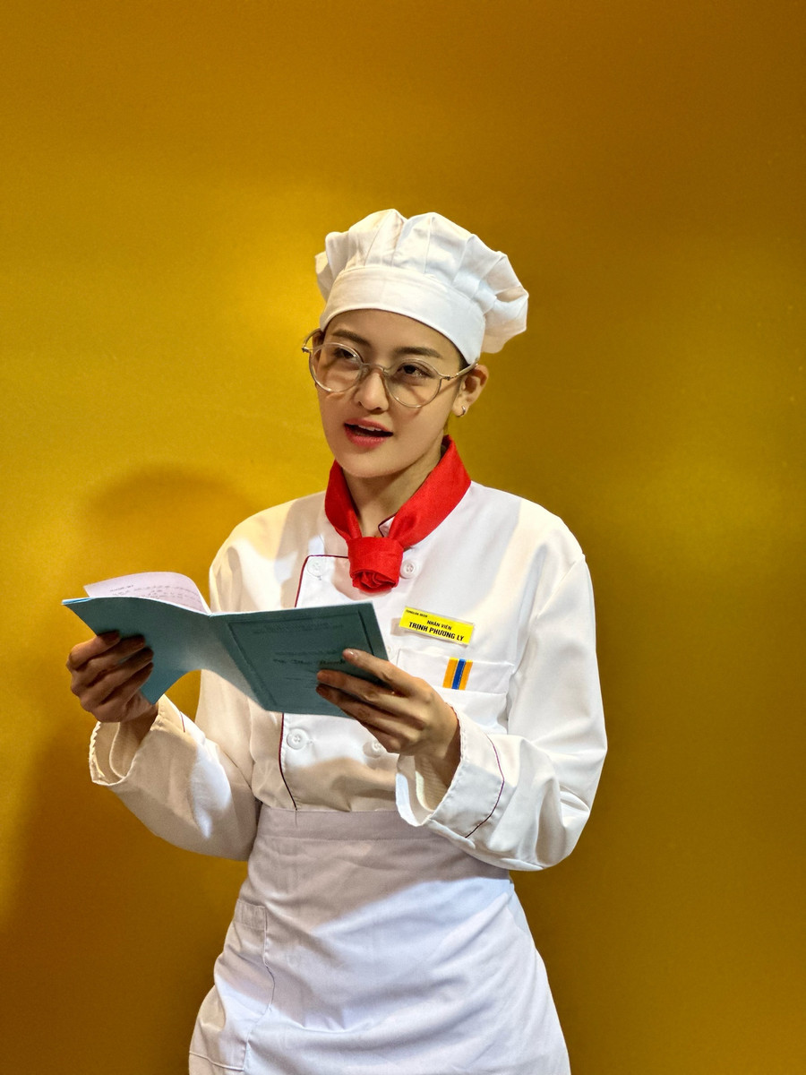 Không còn là cô gái xấu tính, Thùy Anh vào vai cô thợ bánh trên màn ảnh nhỏ. Ảnh: NVCC