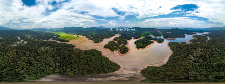  Trải nghiệm hòa mình vào thiên nhiên ở hồ Pá Khoang rất thú vị. Ảnh: Điện Biên Art