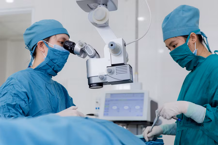 Trong dịp Tết Dương lịch 2023, toàn tỉnh khám, điều trị bệnh cho 1059 trường hợp. Ảnh: Hoành Sơn