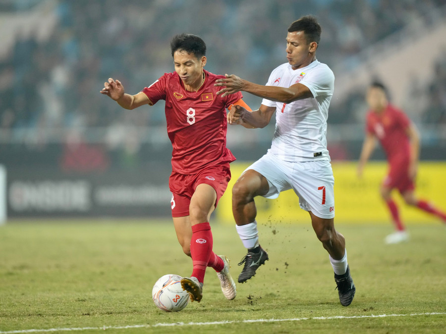 Tuyển Việt Nam giành vé vào bán kết AFF Cup 2022 sau khi thắng Myanmar 3-0. Ảnh: Độc Lập Tuyển Việt Nam giành vé vào bán kết AFF Cup 2022 sau khi thắng Myanmar 3-0. Ảnh: Độc Lập