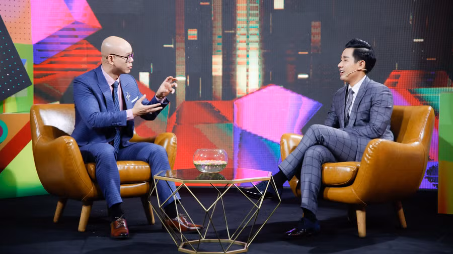 Phan Đinh Tùng kể chuyện mượn giấy tờ nhà của ba mẹ để thực hiện album đầu tiên. Ảnh: BTC