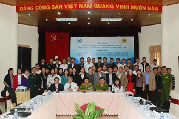 Hội thảo xây dựng đề án tăng cường hợp tác quốc tế về phòng, chống tội phạm mua bán người. Hội thảo xây dựng đề án tăng cường hợp tác quốc tế về phòng, chống tội phạm mua bán người.