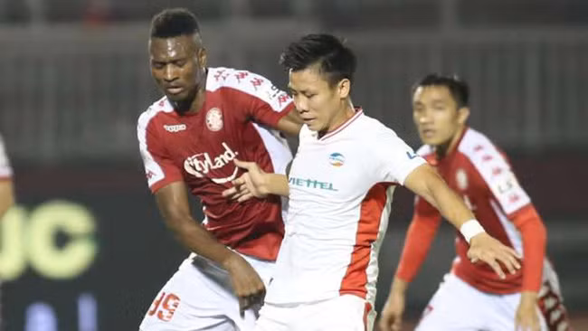 Quế Ngọc Hải hiện chơi cho Viettel