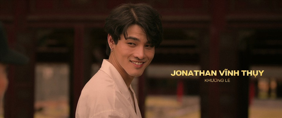 Nam chính Khương Lê đóng cặp cùng Kaity Nguyễn. Ảnh: NSCC